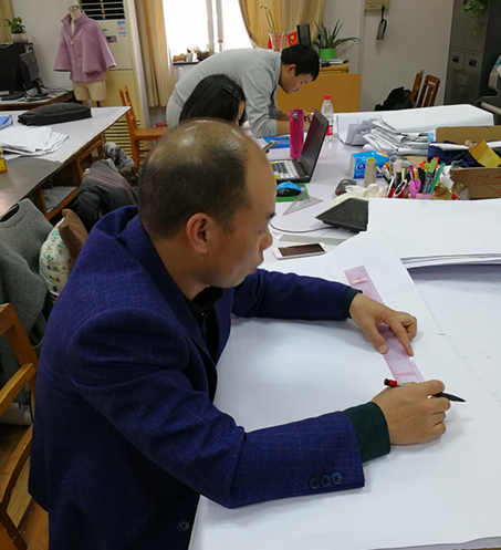 服装设计制作.jpg